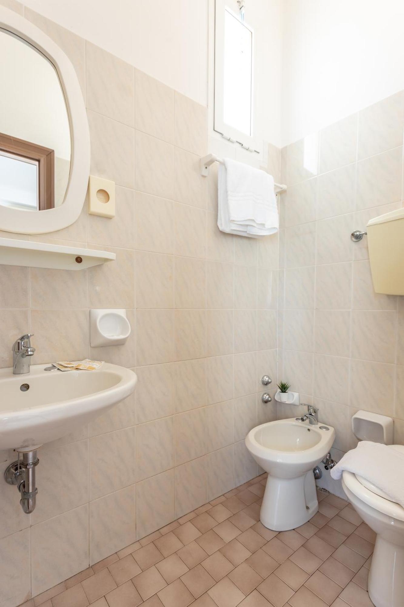 Hotel Katina Rimini Kültér fotó